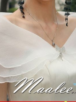 เสื้อคลุมชุดราตรี ผ้าแก้วออกันซ่า สีขาว พร้อมตะขอเพชรรูปโบว์