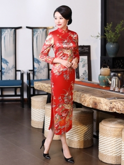 Pre-order กี่เพ้า สีแดง แขนยาว ลายดอกไม้ ตัดเย็บอย่างดี