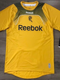 เสื้อฟุตบอล ทีมสโมสรโบลตัน วันเดอเรอร์ส ชุดเยือน 2008/09 ใหม่ S-Size / BOLTON WANDERERS Football Shirt Away Kit 2008/09 Jersey NEW S-Size