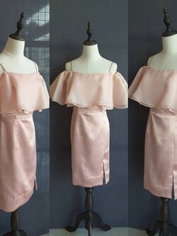 พร้อมเช่า ชุดราตรีสั้น สีโรสโกลด์ สายเดี่ยว แต่งระบายผ้าแก้ว