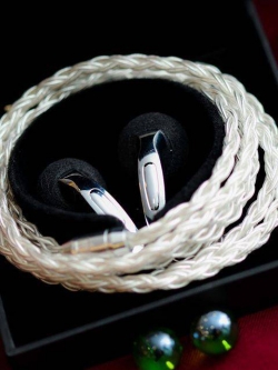 ขาย V-Friend Silver Dragon หูฟังเอียร์บัดกำลังขับ 32 ohm