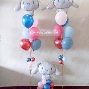 ลูกโป่ง วันเกิดเด็ก ช่อลูกโป่งฟอยล์Sanrio ช่อ 7 ลูก 2 ช่อ พร้อม ฟอยล์Sanrio ตั้งฐาน 1 ชิ้น Theme ชมพู - ฟ้า พร้อมตกแต่ง สามารถเปลี่ยนสีลูกโป่ง/เปลี่ยนข้อความ/เปลี่ยนสี-ฟอยล์ตัวเลข/เปลี่ยนฟอยล์ตกแต่งได้