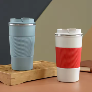 แก้วเซรามิค ทรงปากกว้างมียางจับกันร้อนพร้อมฝายกดื่ม 18 ออนซ์/510 ml