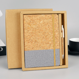 Gift Set Eco (Diary A5 ปกไม้คอร์ก พร้อมสายรัด,ปากกาไม้คอร์ก)