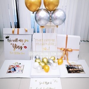 Happy Birthday Surprise Box Theme สีเงิน - ทอง พร้อมตกแต่ง ลูกโป่งโครเมียม 4 ลูก,สามารถใส่รูปได้ 2 ใบ สามารถเปลี่ยนสีลูกโป่ง/เปลี่ยนข้อความได้