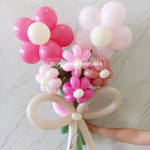สั่ง Flower Balloon Small Bouquet ช่อ 6 ดอก Theme ชมพู พร้อมตกแต่ง สามารถเปลี่ยนสีได้