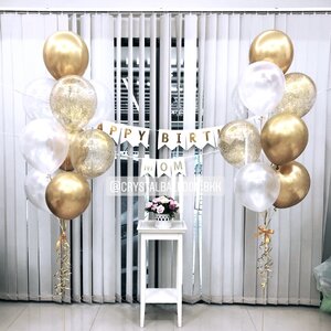 ลูกโป่ง วันเกิด Theme สีทอง พร้อม ลูกโป่งใส ใส่กลิตเตอร์,ป้ายธง Happy Birthday,ตัวอักษรชื่อเจ้าของวันเกิด 3 ตัวอักษร พร้อมตกเเต่ง สามารถเปลี่ยนสีลูกโป่ง/เปลี่ยนชื่อเจ้าของวันเกิดได้