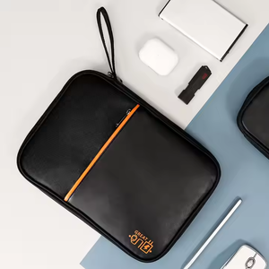 กระเป๋าอเนกประสงค์จัดระเบียบ พร้อมสายคล้องมือ รุ่น RH2220 (Travel Digital Bag) ขนาด 28*20*3 ซม.