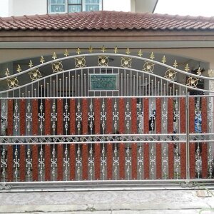 ช่องรั้วบ้านสแตนเลส โทร 090-8944938 ซ่อมประตูสแตนเลส ราวกันตก ราวบันได ราวระเบียง ประตูสแตนเลส