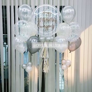 ลูกโป่ง วันเกิด Bubble ขนาด 24" Theme สีขาว พร้อม ช่อลูกโป่ง ช่อ 5 ลูก 2 ช่อ,ลูกโป่งใส ใส่กลิตเตอร์ พร้อมตกเเต่ง สามารถเปลี่ยนสีลูกโป่ง/เปลี่ยนข้อความ/เปลี่ยนขนาดได้