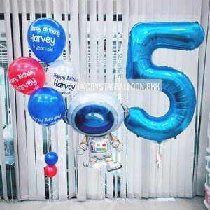 ลูกโป่ง วันเกิดเด็กชาย Theme มนุษย์อวกาศ พร้อม ช่อลูกโป่ง 4 ลูก 1 ช่อ,ฟอยล์ตัวเลข ขนาด 40" 1 ตัว พร้อมตกเเต่ง สามารถเปลี่ยนสีลูกโป่ง/เปลี่ยนข้อความ/เปลี่ยนฟอยล์ตกแต่ง/เปลี่ยนสี-ฟอยล์ตัวเลขได้