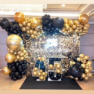 Organic Backdrop วันเกิด ขนาด 2.4x2.4 Theme ดำ-ทอง พร้อม ป้ายตัวอักษรไฟ Happy Birthday พร้อมตกแต่ง แท่นตัวเลข 2 แท่น สามารถเปลี่ยนสีลูกโป่ง/เปลี่ยนแท่นตัวเลขได้