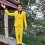 พร้อมเช่า ชุดสูทชาย สีเหลือง Bright Yellow 3-piece Suit พร้อมเสื้อกั๊ก
