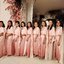 เช่า ชุดไทย ชุดเพื่อนเจ้าสาว ชุดไทยผ้าถุงสีชมพูไล่สี สไบเรียบ สีครีมงาช้าง