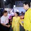 พร้อมเช่า ชุดสูทชาย สีเหลือง Bright Yellow 3-piece Suit พร้อมเสื้อกั๊ก