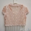 เสื้อคลุมชุดราตรีลูกไม้ลายดอกไม้ สีโอโรส แต่งเกสรมุกสวยหรู