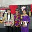 พร้อมเช่า ชุดสูท เสื้อสูทชาย สีทอง ปกทักซิโด้ ทอลาย3มิติ กับกางเกงสีดำ