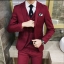 พร้อมเช่า ชุดสูทชาย สีไวน์แดง เข้ารูป พร้อมเสื้อกั๊ก