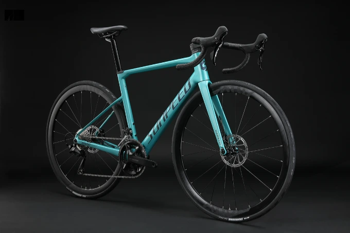 2024 New Invincible Expert Plus จักรยานเสือหมอบเฟรมคาร์บอน พร้อม Shimano 105 R7120 2x12 สปีด