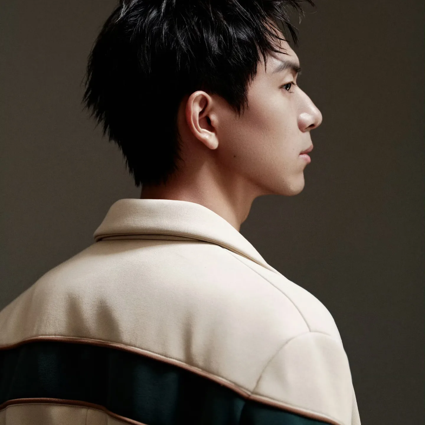 นิตยสาร ELLE MEN หลี่เซี่ยน เดือน 9/2023