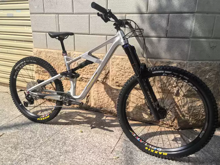 จักรยานเสือภูเขา Fastwork รุ่นใหม่ล่าสุด – ซอฟท์เทล 4th Gen 279 Softtail | จักรยาน DownHill 12speed, SLX ล้อ 27.5