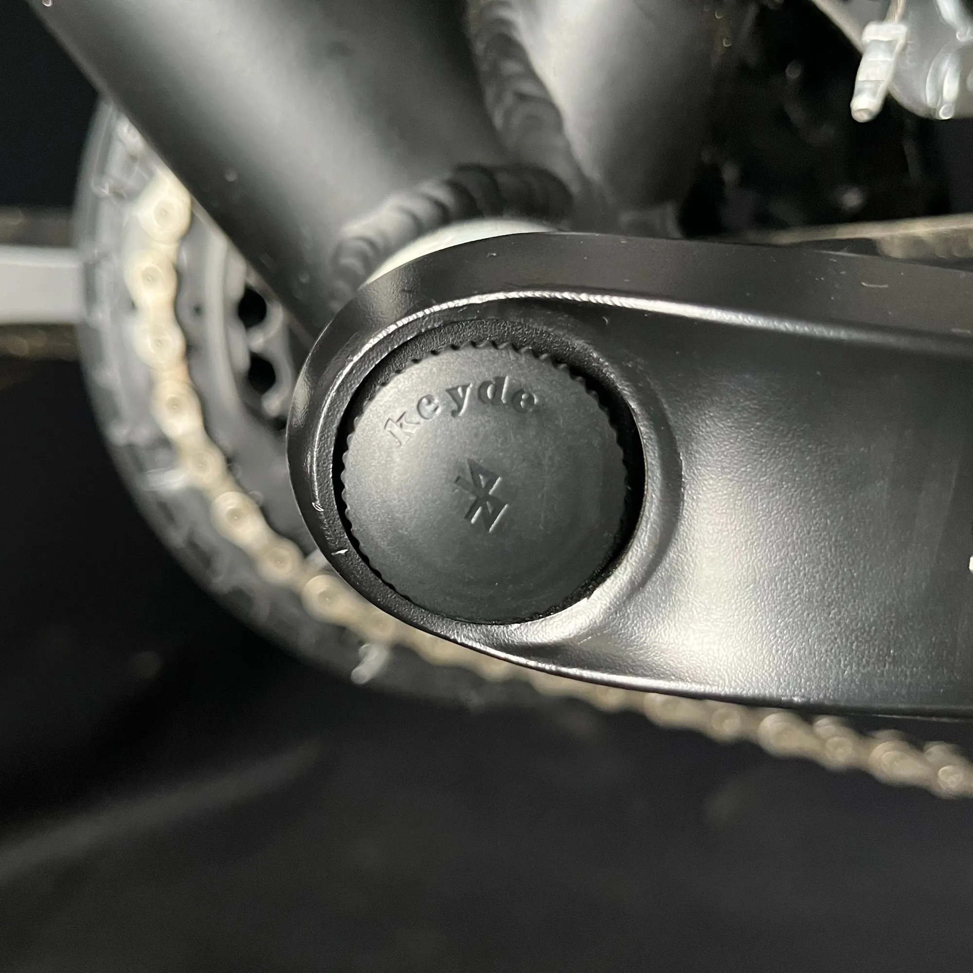 มอเตอร์ล้อหน้า S100 36V 300W | บลูทูธ | คอนโทรลเลอร์ในตัว | ดิสก์เบรก/วีเบรก | 20H-36H | ชุดแปลงจักรยานธรรมดาเป็นไฟฟ้า | กันน้ำ IP65